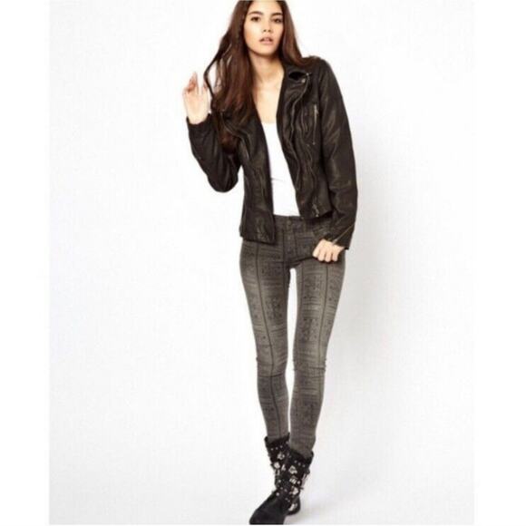 Free People Batik Isla Tribal Aztec Size 27 Skinny Jeans - Picture 9 of 10